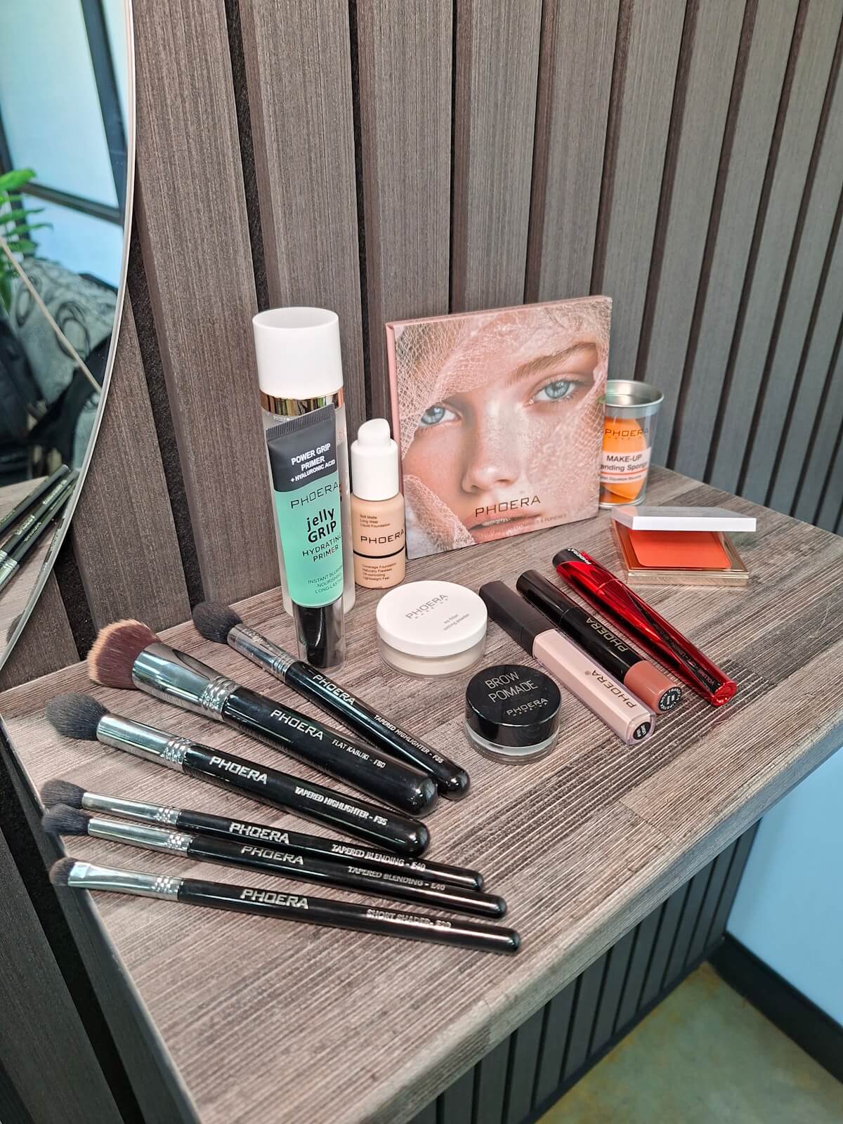 Daily Glam Kit